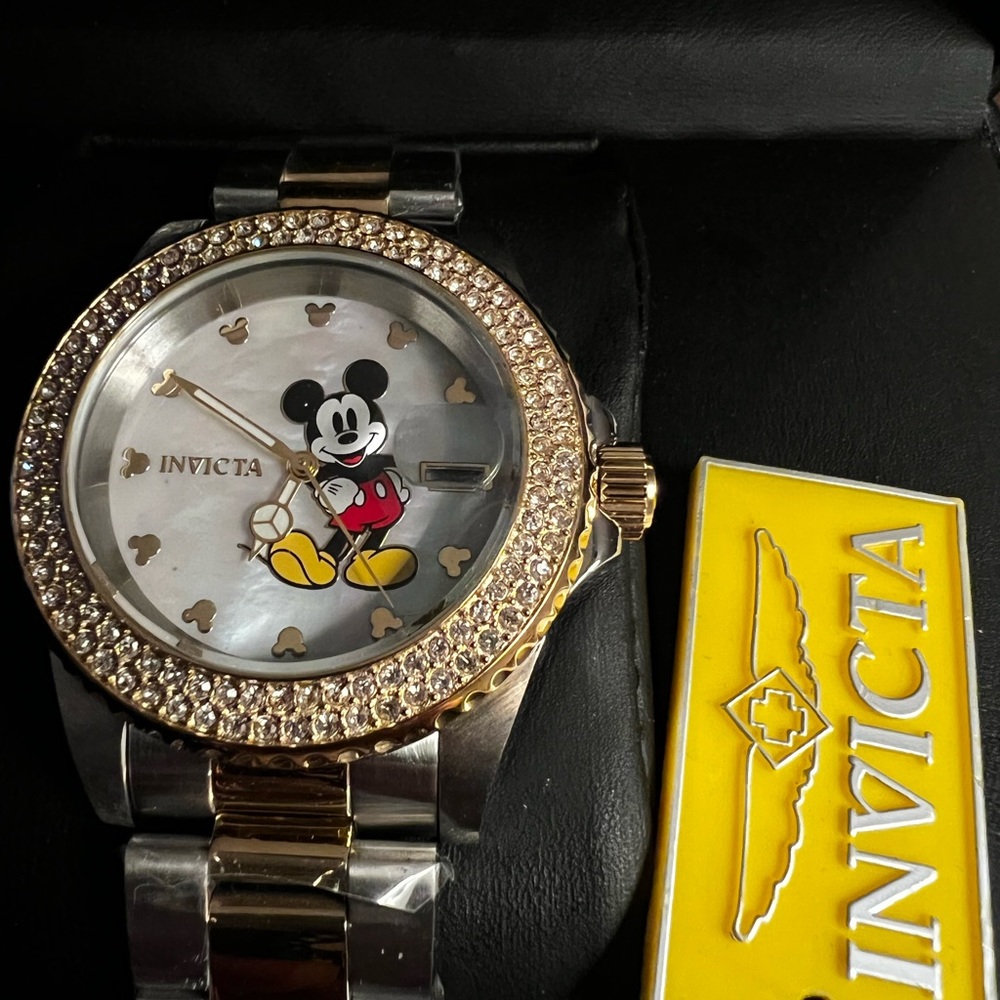 Invicta Disney - Mickey Mouse 24752 Women's Quartz Watch - 40mm - Picture 4 of 8